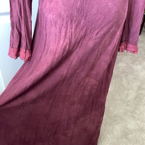 ♥️ Handmade Hemp Robe Elegant Burgundy Crochet Lace Trim made in Oregon OOAK - Picture 9 of 9